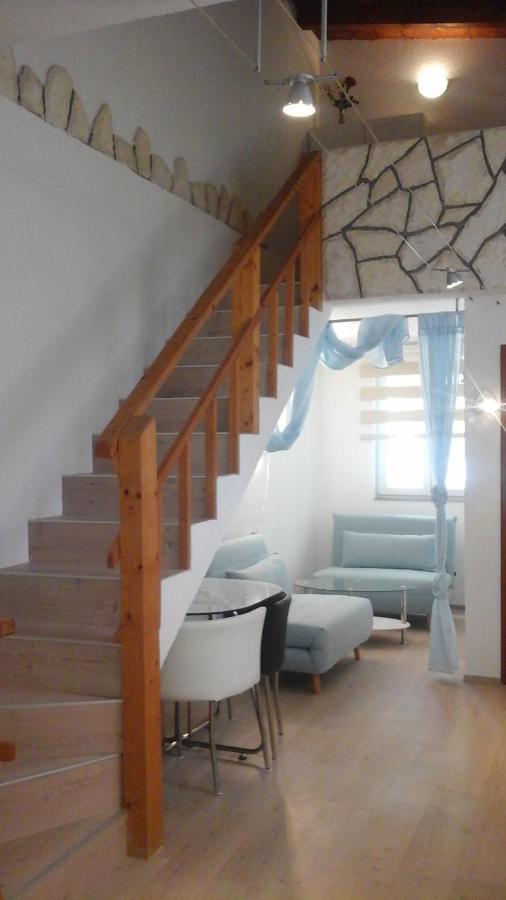 Apartments With A Parking Space Rukavac, Vis - 2444 Exterior foto